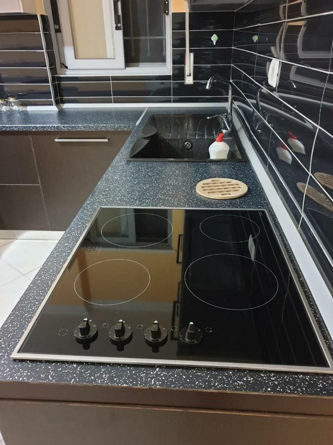 Ann'Apartment Orikum Eksteriør billede