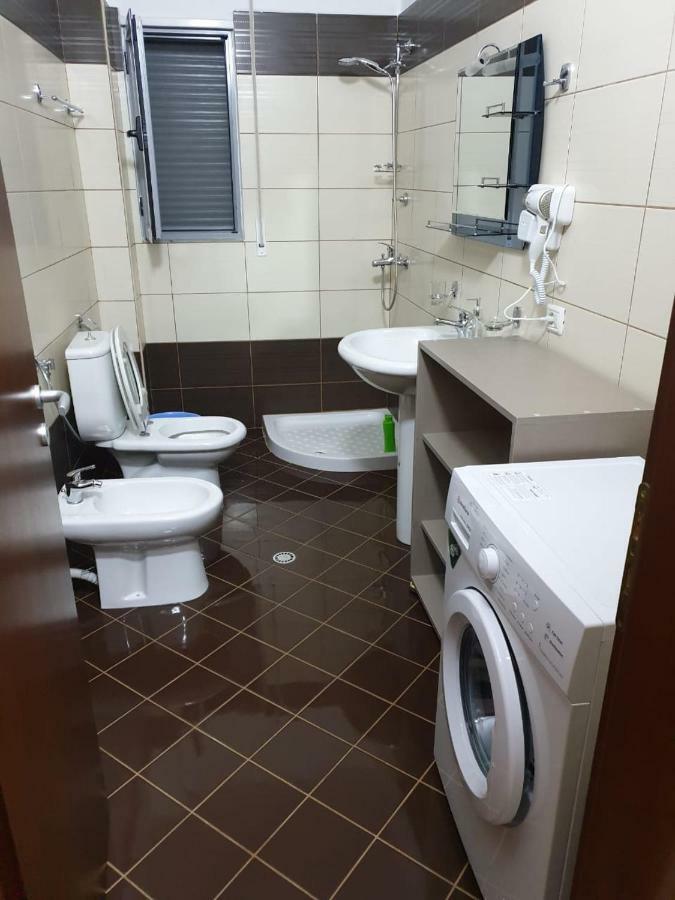 Ann'Apartment Orikum Eksteriør billede
